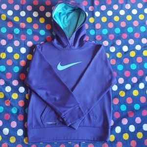 Girls Nike hoodie size medium